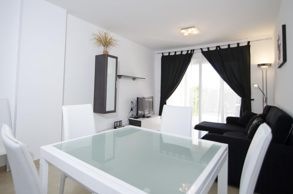 Residencial Linnea Sol By Mar Holidays Orihuela Exterior foto